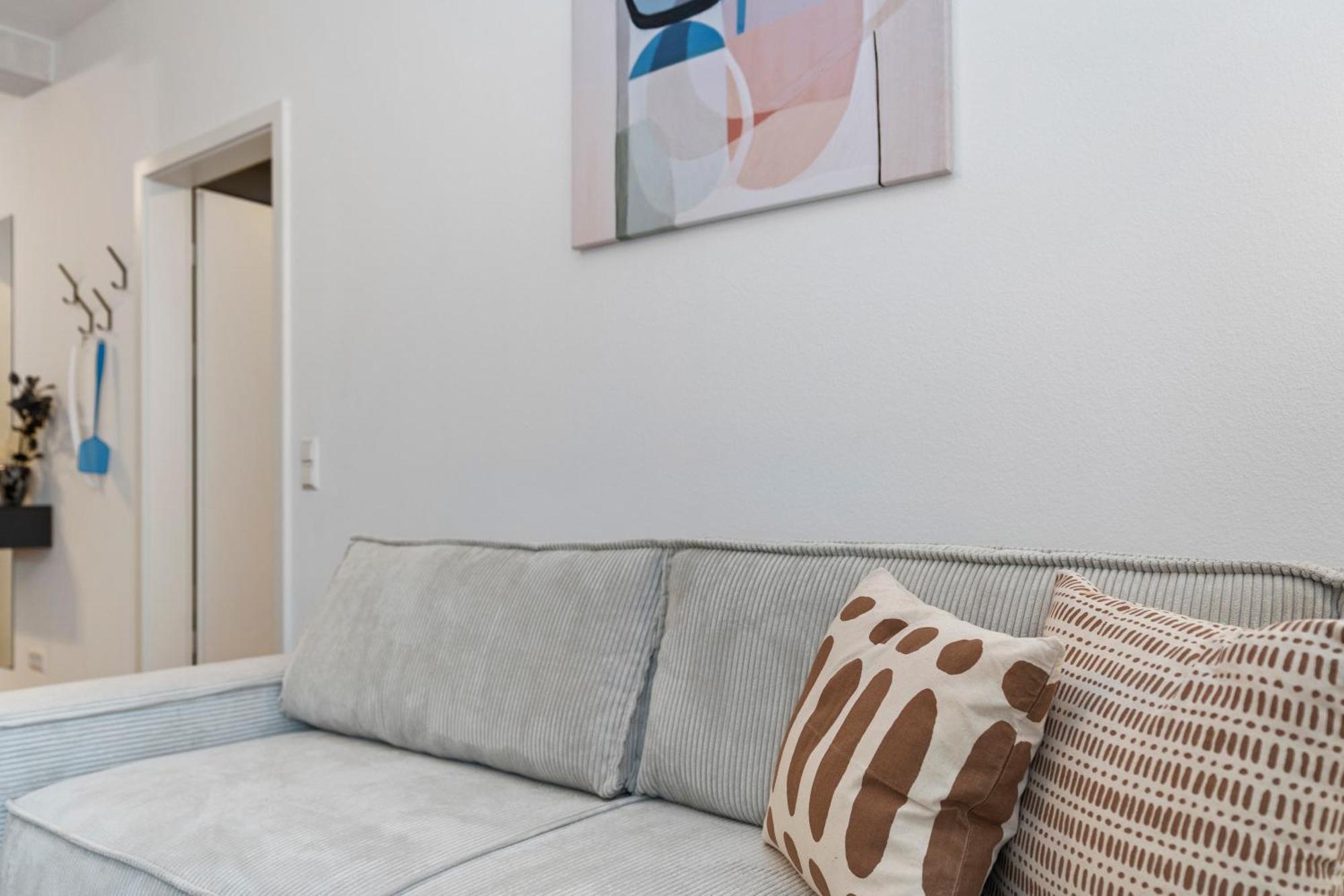 Anytime - Rohrbach Apartments Friedrichshafen Ruang foto